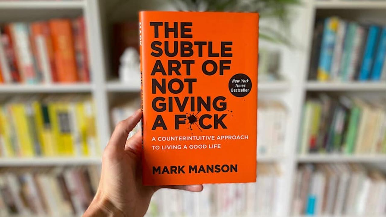 "فن اللامبالاة" – مارك مانسون (The Subtle Art of Not Giving a F*ck)