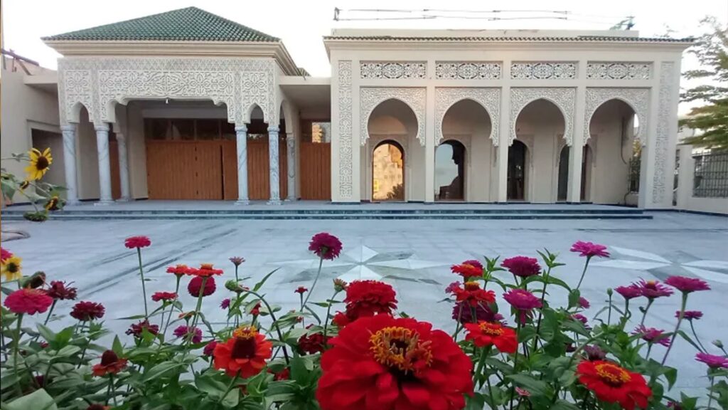 مسجد إيفري كوركورون الكبير