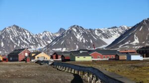 العيش والعمل في سفالبارد بدون تأشيرة