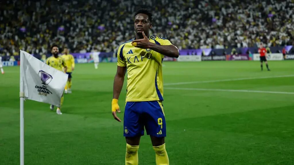 النصر يكتسح الاستقلال بثلاثية ويعبر إلى ربع نهائي دوري أبطال آسيا النصر ضد الاستقلال