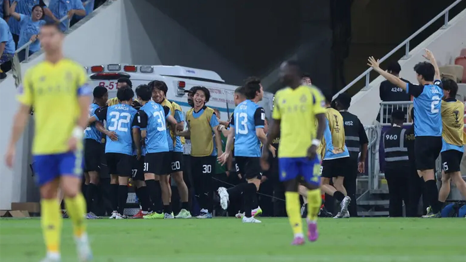 كاواساكي يهزم النصر