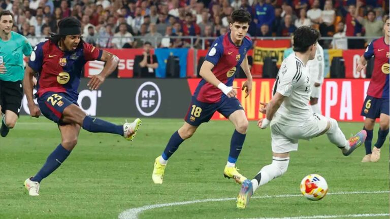 برشلونة يُسقط ريال مدريد ويتوّج بكأس ملك إسبانيا للمرة الـ32