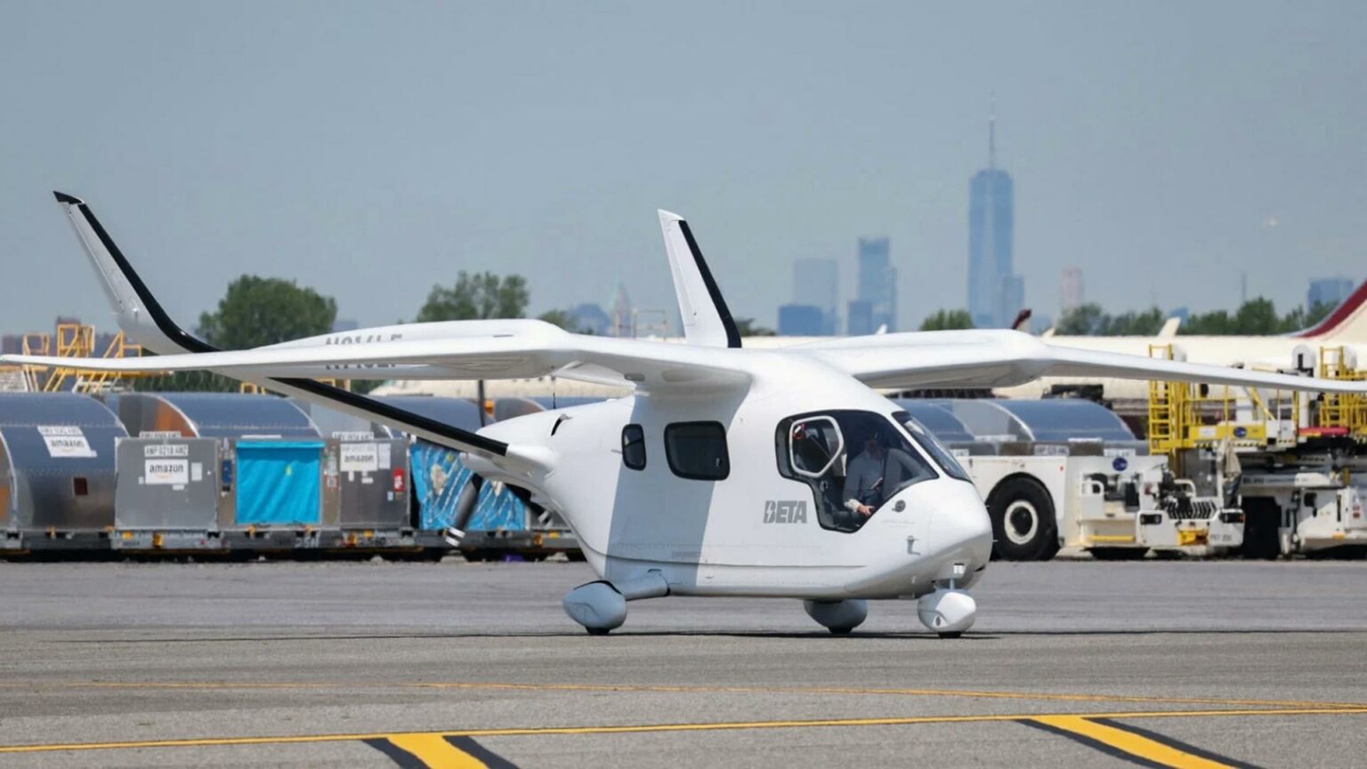 طائرة كهربائية نيويورك