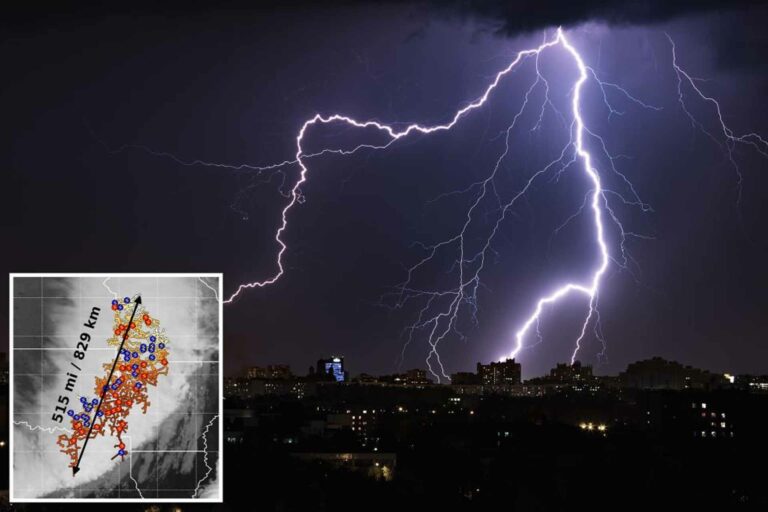 صاعقة برق قياسية في أمريكا