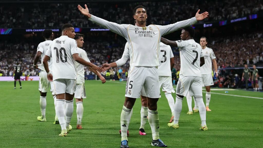 بيلنغهام محتفلاً بهدفه في مباراة ريال مدريد ويوفنتوس