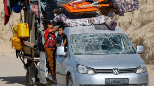 من عمليات النزوح في غزة