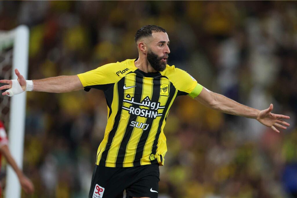 كريم بنزيمة يشعل ليلة كأس الملك ويقود الاتحاد برباعية إلى نصف النهائي كريم بنزيمة يشعل ليلة كأس الملك ويقود الاتحاد برباعية إلى نصف النهائي