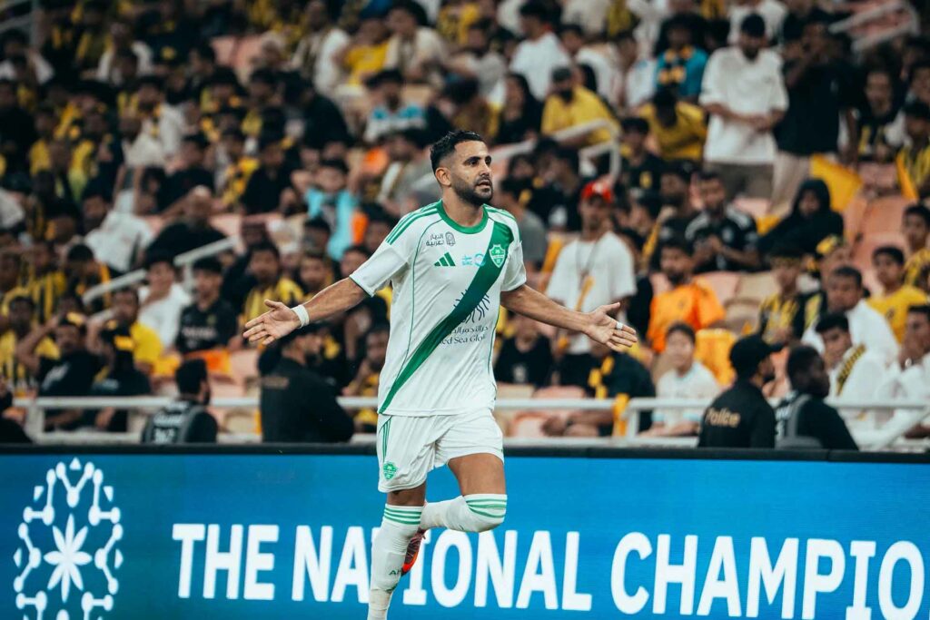 محرز بعد تسجيله هدف الفوز على الاتحاد (نادي الأهلي)