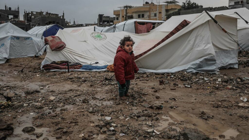 منخفض بيرون غزة