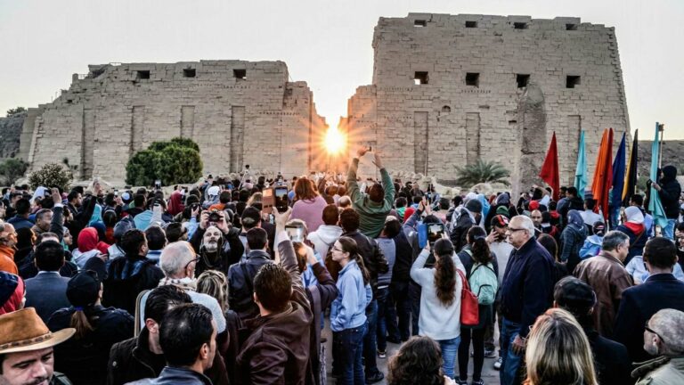 تعامد الشمس على الكرنك