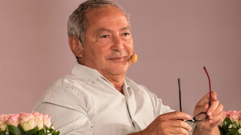 رجل الأعمال المصري سميح ساويرس