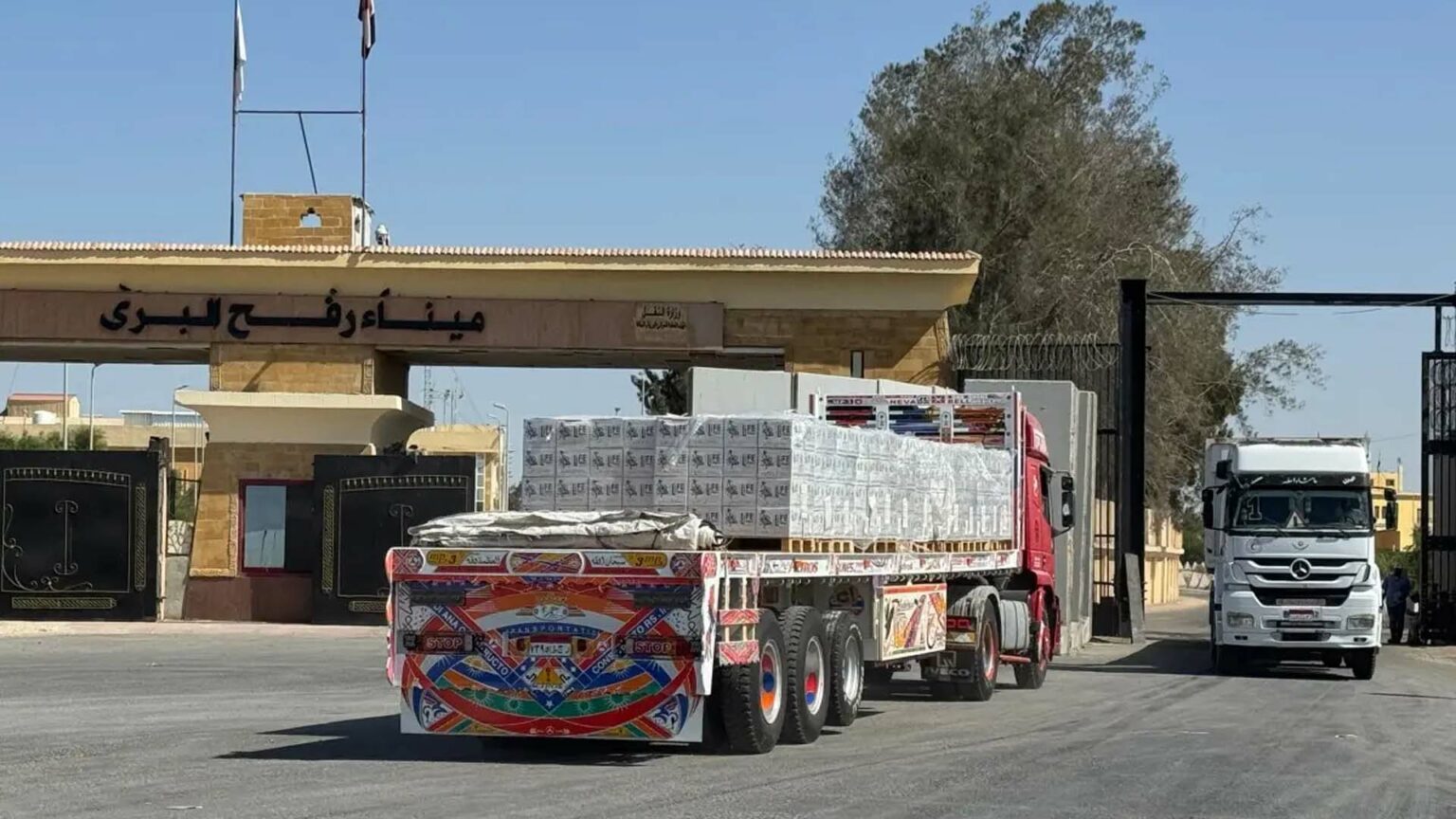 فتح معبر رفح