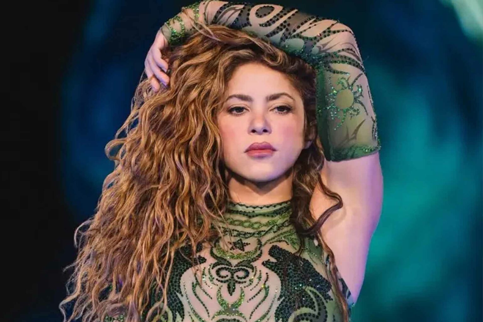 “مبسوطة هغنّي في مصر”.. شاكيرا برسالة عربية قبل حفل الأهرامات حفل شاكيرا في الأهرامات