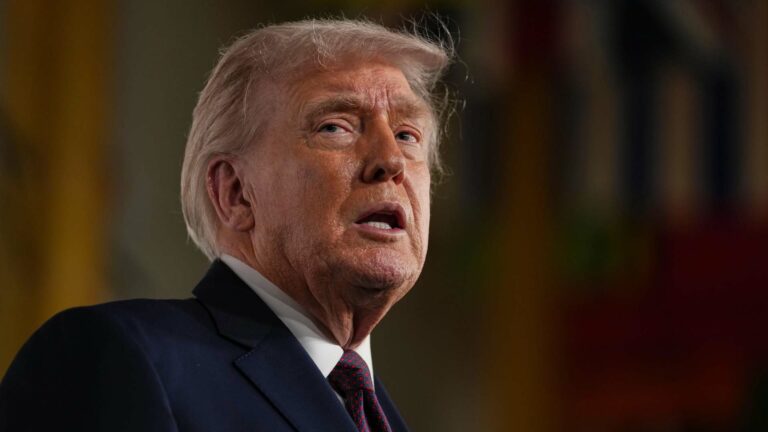 الرئيس الأمريكي دونالد ترمب