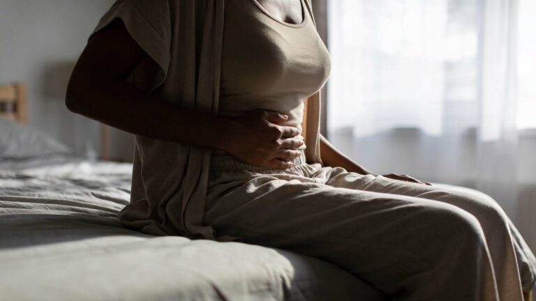 الألم أثناء العلاقة عند النساء