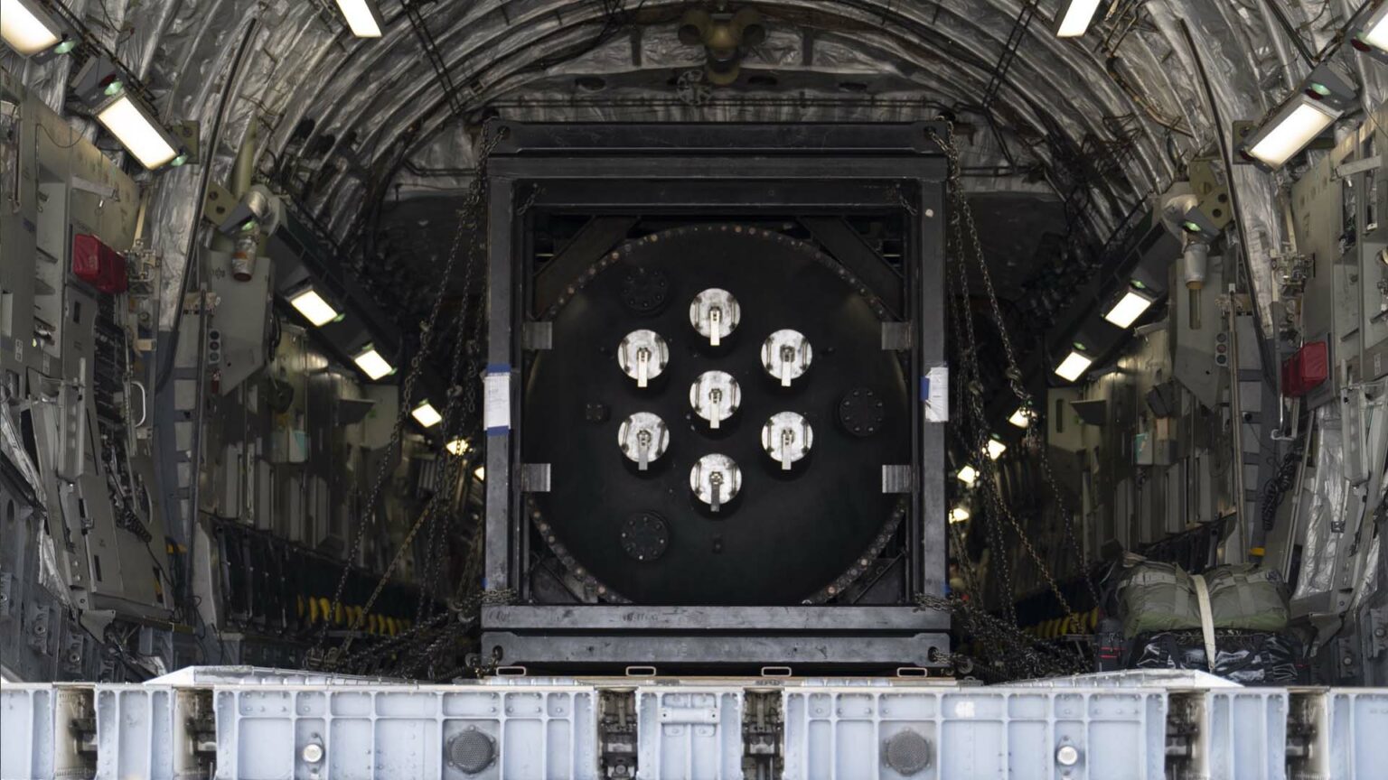 نقل مفاعل نووي, نقلا عن موقع وزارة الحرب الأميركية