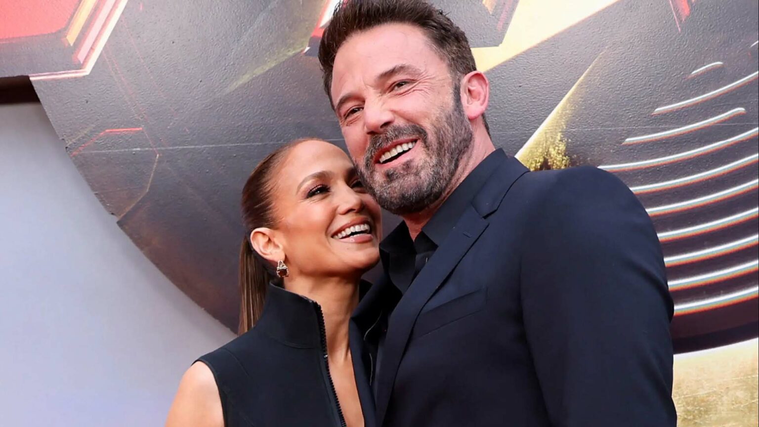 بن أفليك وجنيفر لوبيز