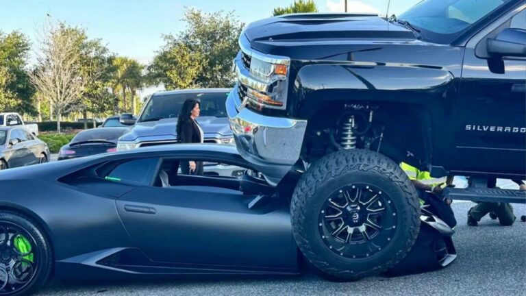 حادث سيارة لامبورغيني