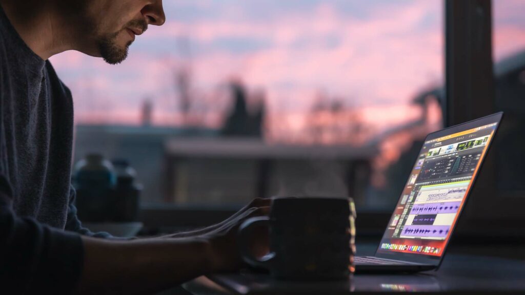 أفضل Prompts لصناعة محتوى يلفت الناس ويحقق تفاعلًا حقيقيًا Prompts لإنشاء محتوى جذاب