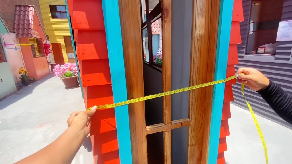 أضيق منزل في العالم