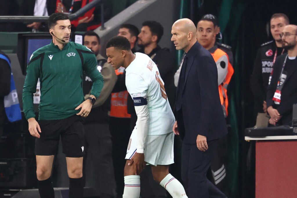 إصابة مبابي تقلق فرنسا وريال مدريد بعد ظهور زيدان الأول