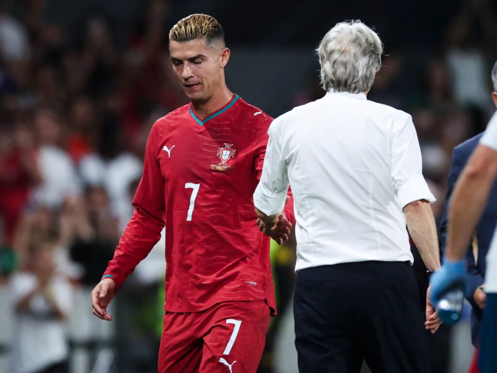 هل انتهى عصر كريستيانو رونالدو الأساسي مع منتخب البرتغال؟