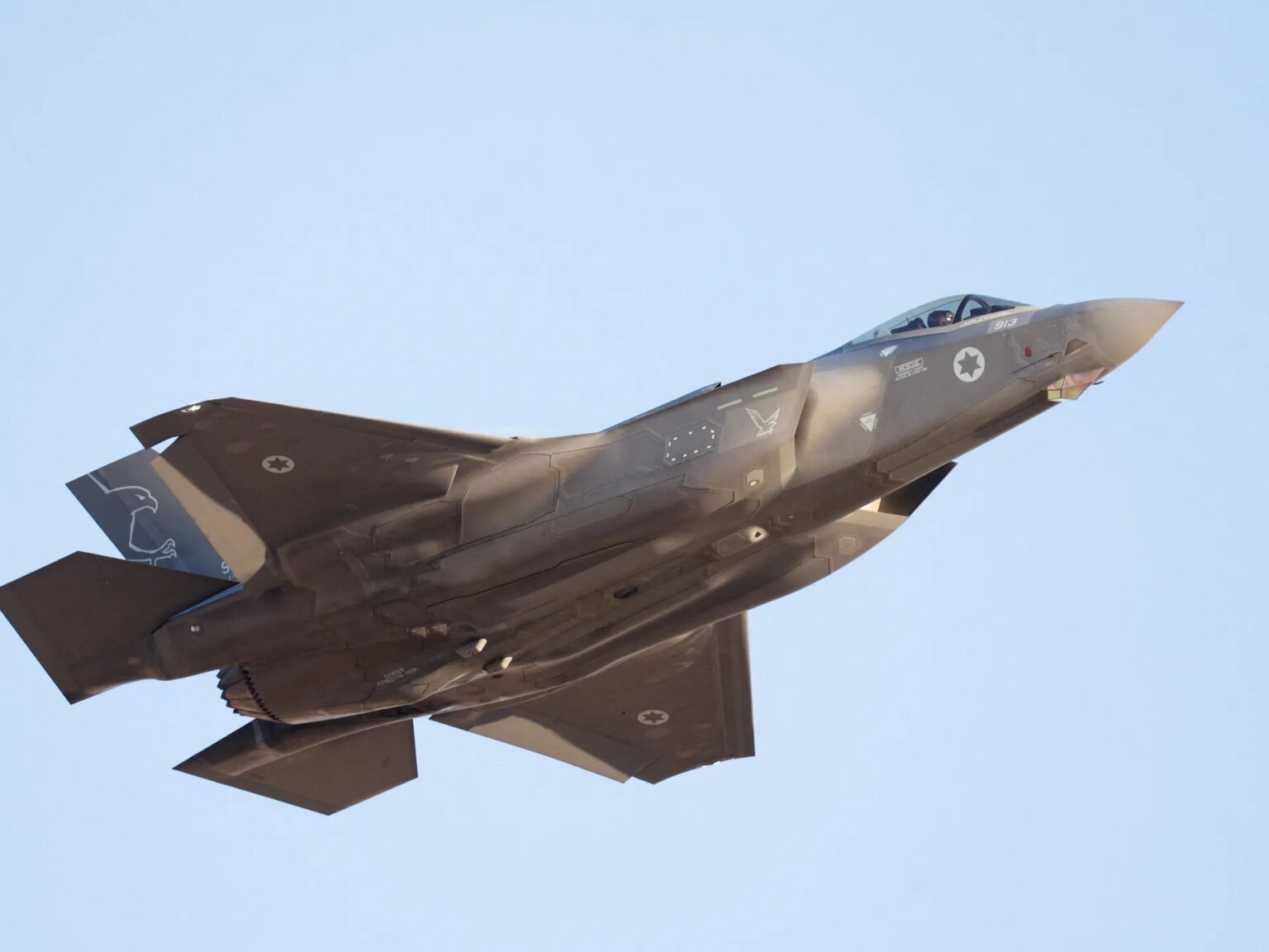 تقنية صينية جديدة قد تكشف طائرات F-35 الشبحية ليلاً